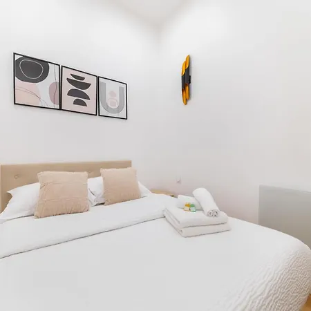Apartment Bel Cosy Situe Pres Des Halles - 4p *