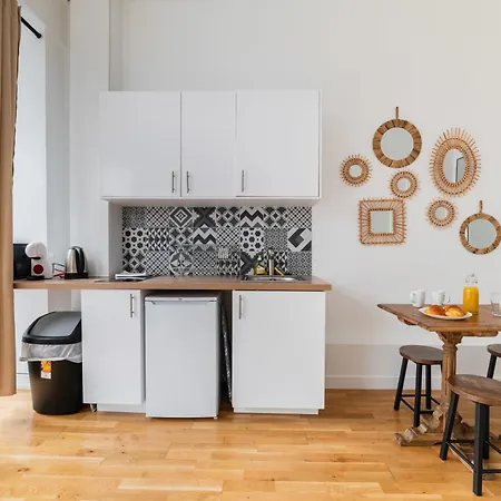 Apartment Bel Cosy Situe Pres Des Halles - 4p
